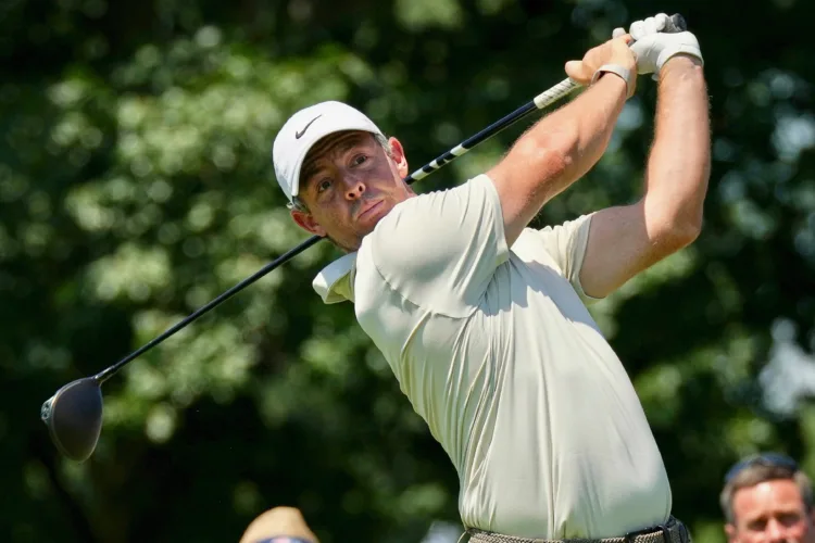 Five-way share of lead at BMW Championship